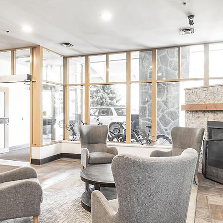 Cascade Lodge Premium Suite, With Pool & Hot Tub Whistler Exteriér fotografie