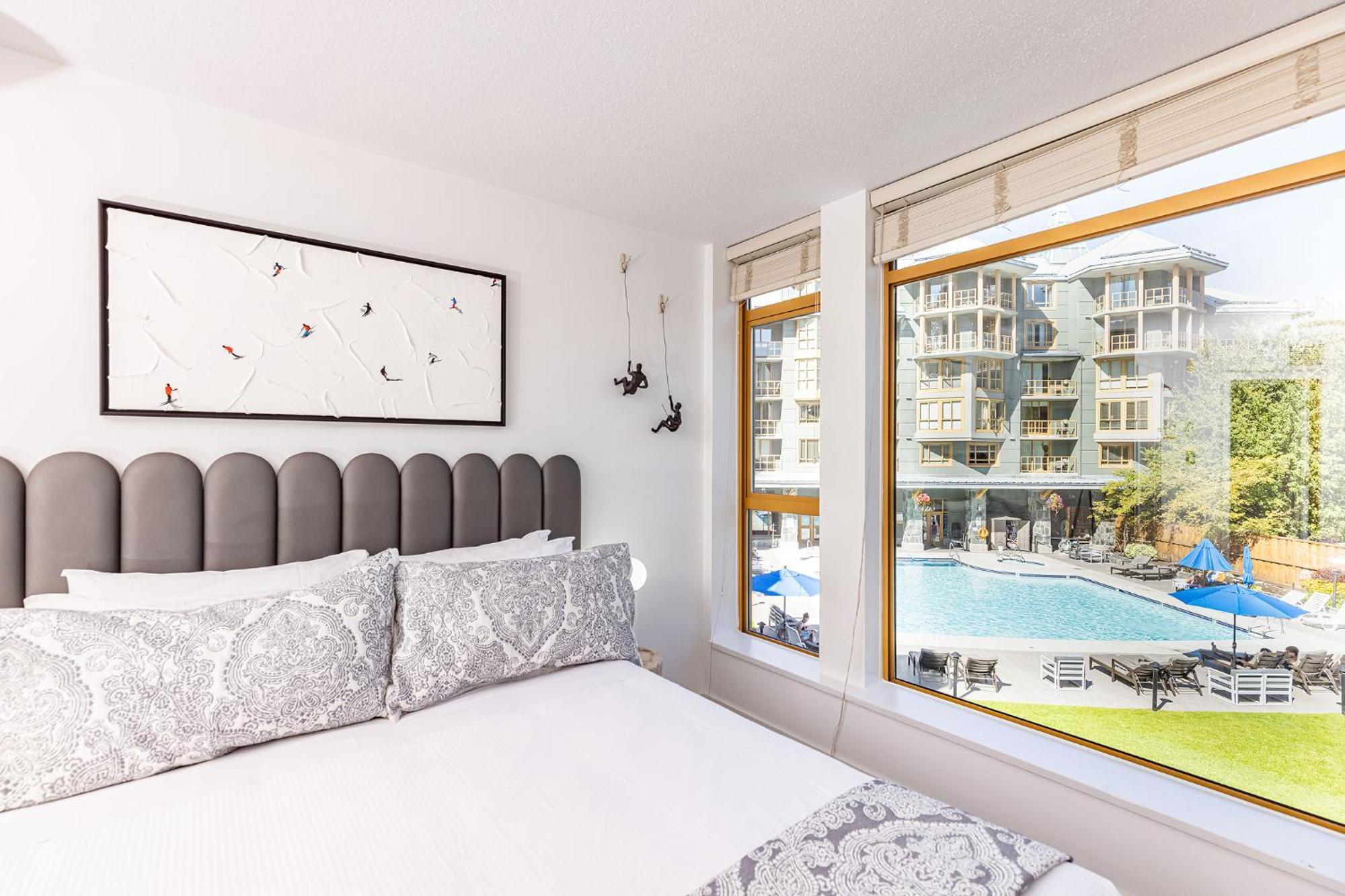 Cascade Lodge Premium Suite, With Pool & Hot Tub Whistler Exteriér fotografie