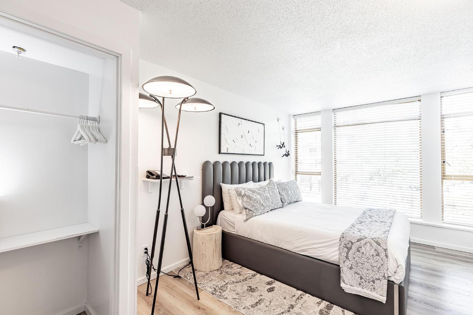 Cascade Lodge Premium Suite, With Pool & Hot Tub Whistler Exteriér fotografie